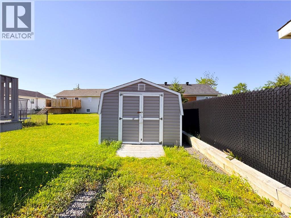 146 Ivy Road - Image 32