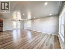 146 Ivy Road, photo 2