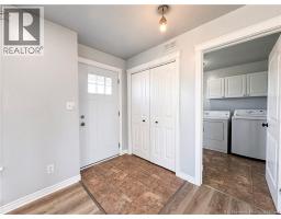 146 Ivy Road, photo 4