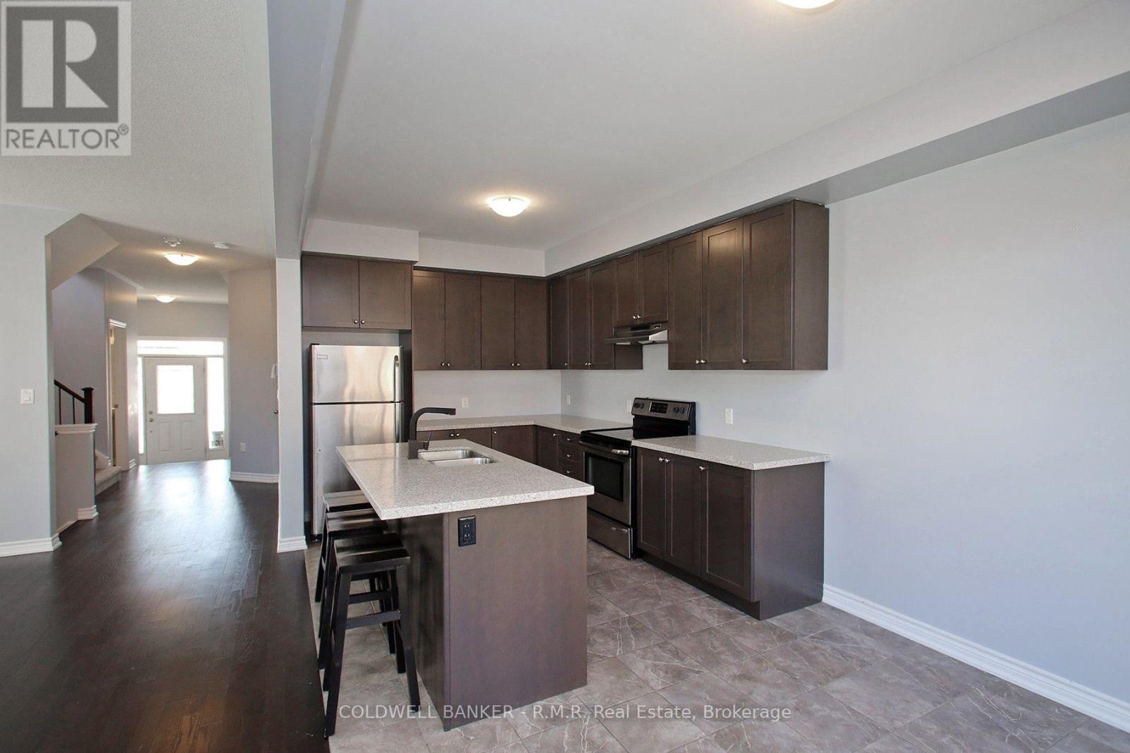 30 Moses Crescent, Clarington (Bowmanville), Ontario, L1C0T7, Clarington (Bowmanville), Ontario — photo 5 of 5