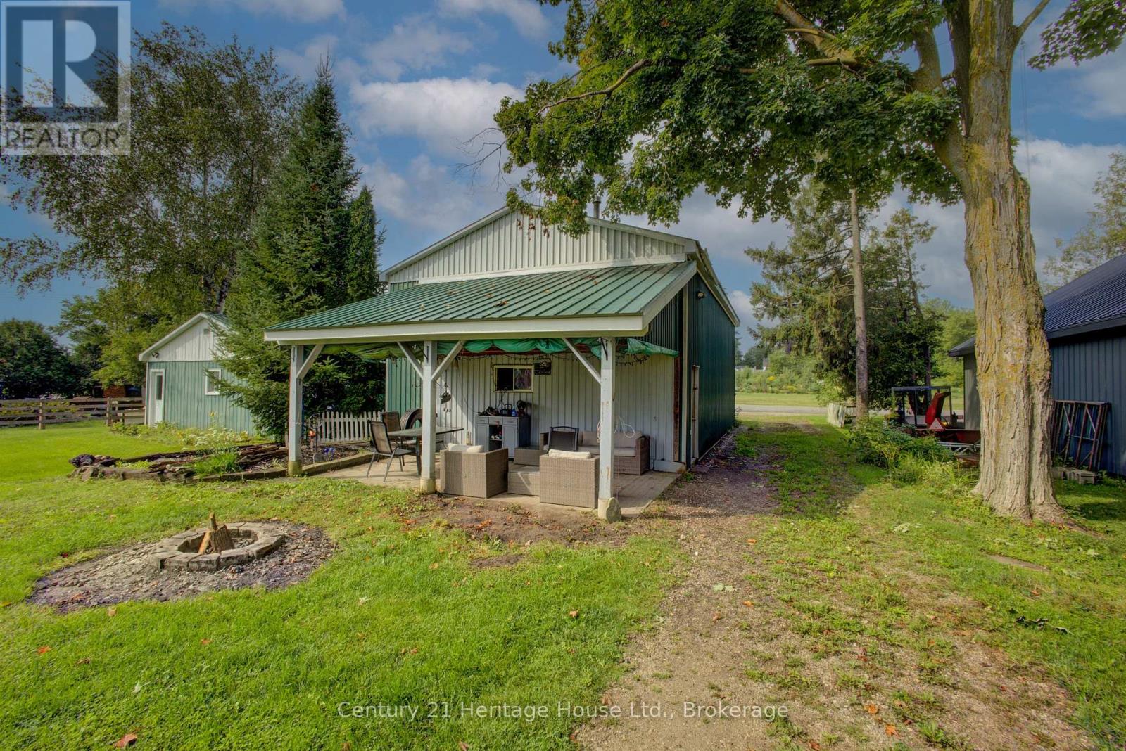 180 BRUCE STREET S - Image 32