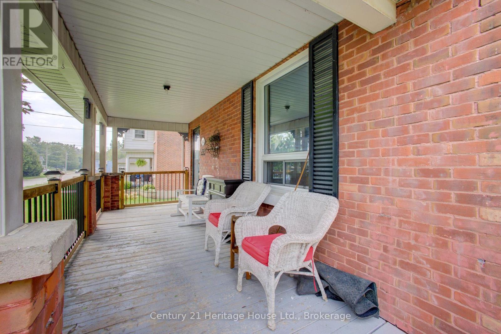 180 Bruce Street South, West Grey, Ontario, N0G1R0, West Grey, Ontario — photo 4 of 5