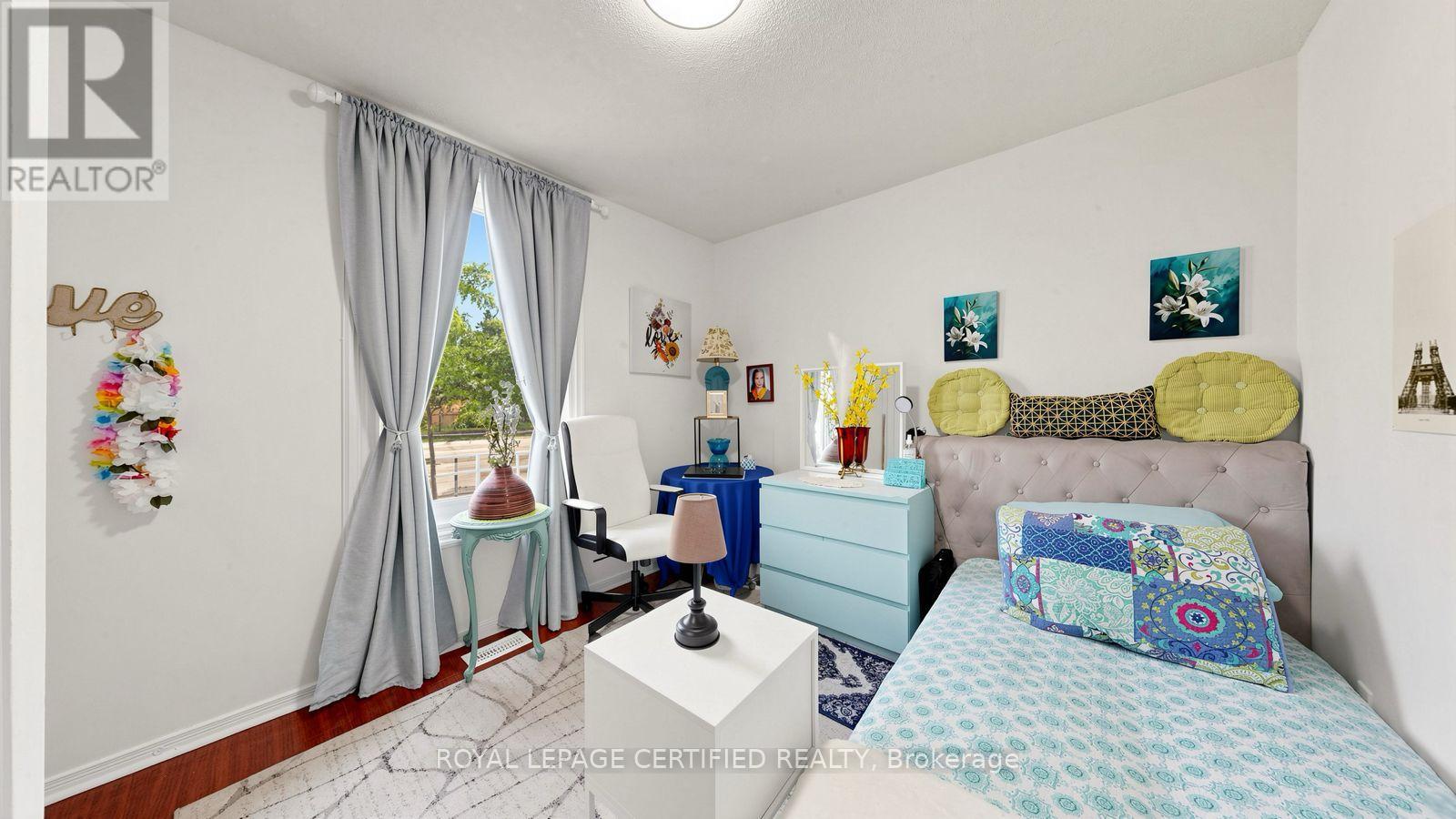 922A DANFORTH ROAD - 12
