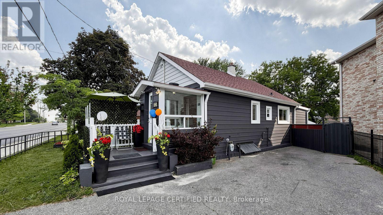 922A DANFORTH ROAD - 2