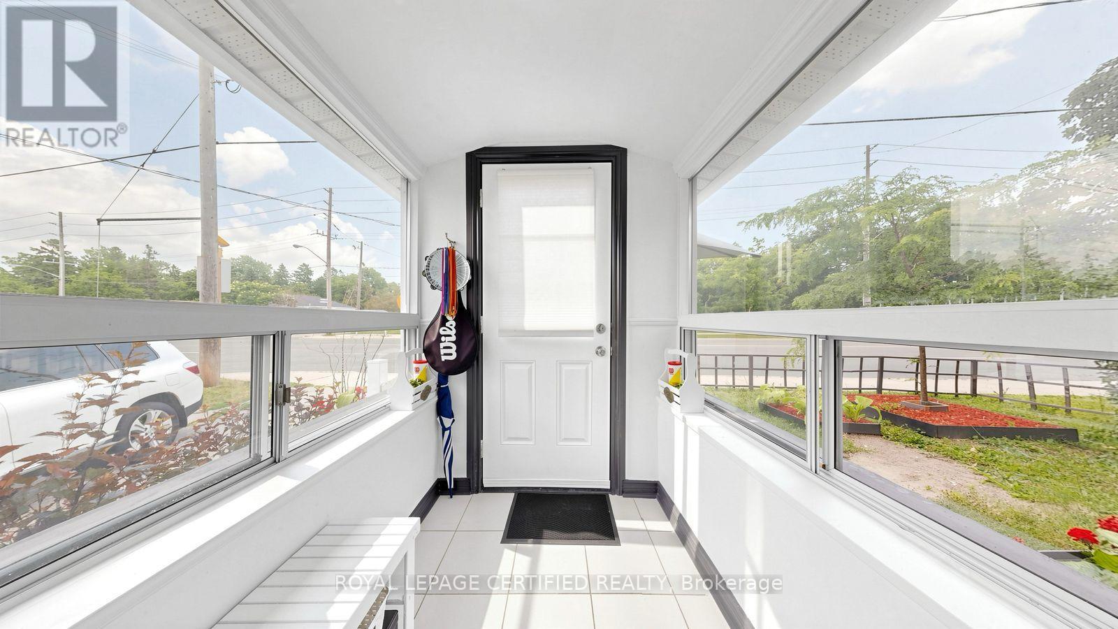 922A DANFORTH ROAD - 25