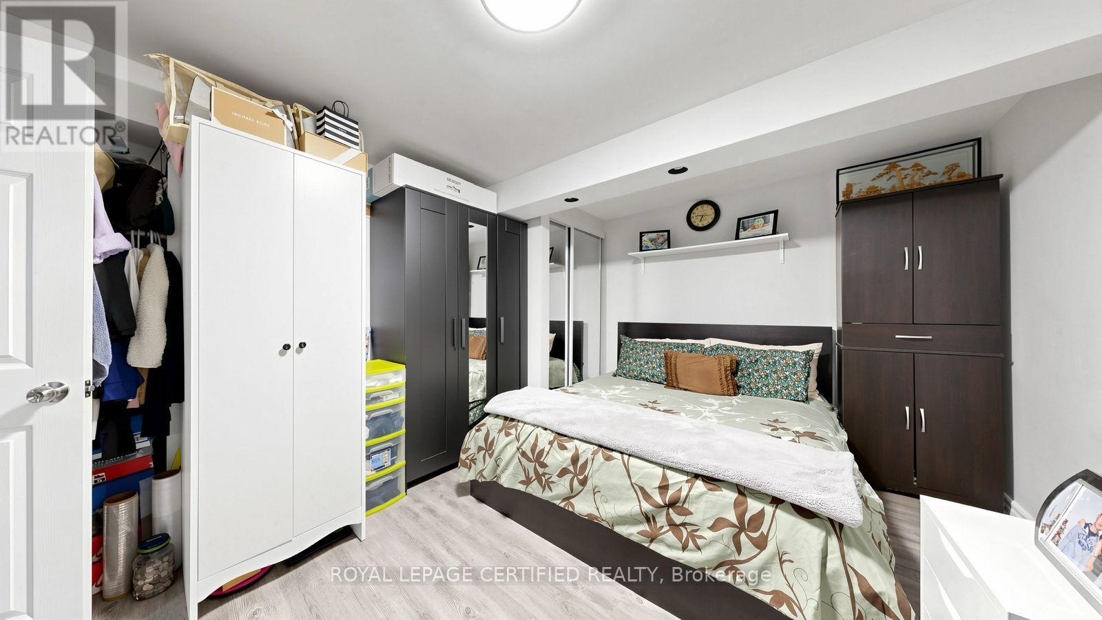 922A DANFORTH ROAD - Image 33