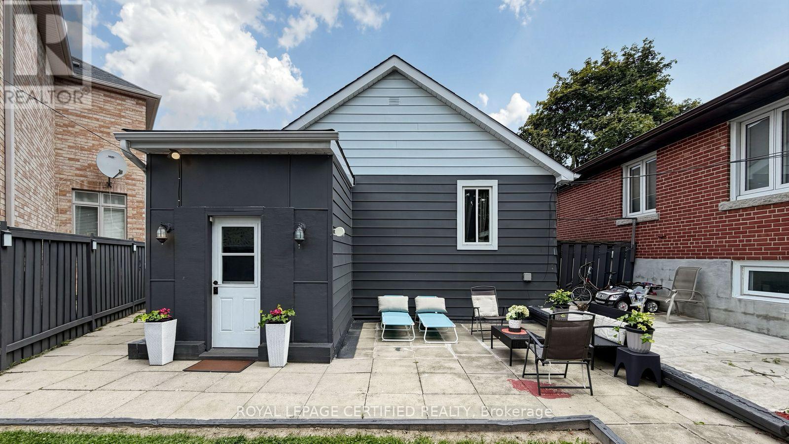 922A DANFORTH ROAD - Image 45