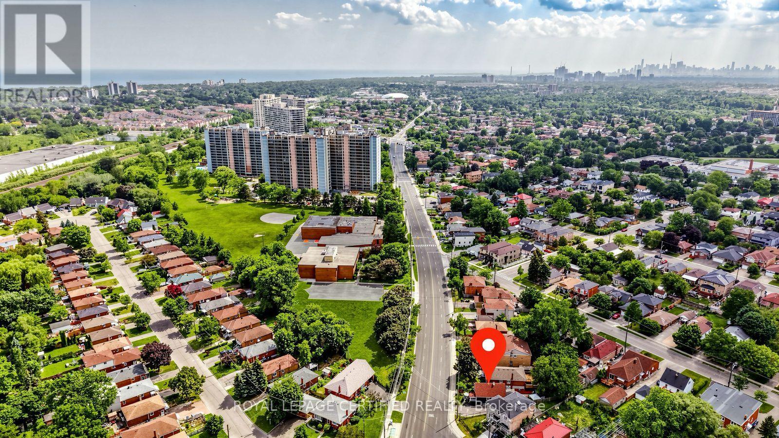 922A DANFORTH ROAD - 49