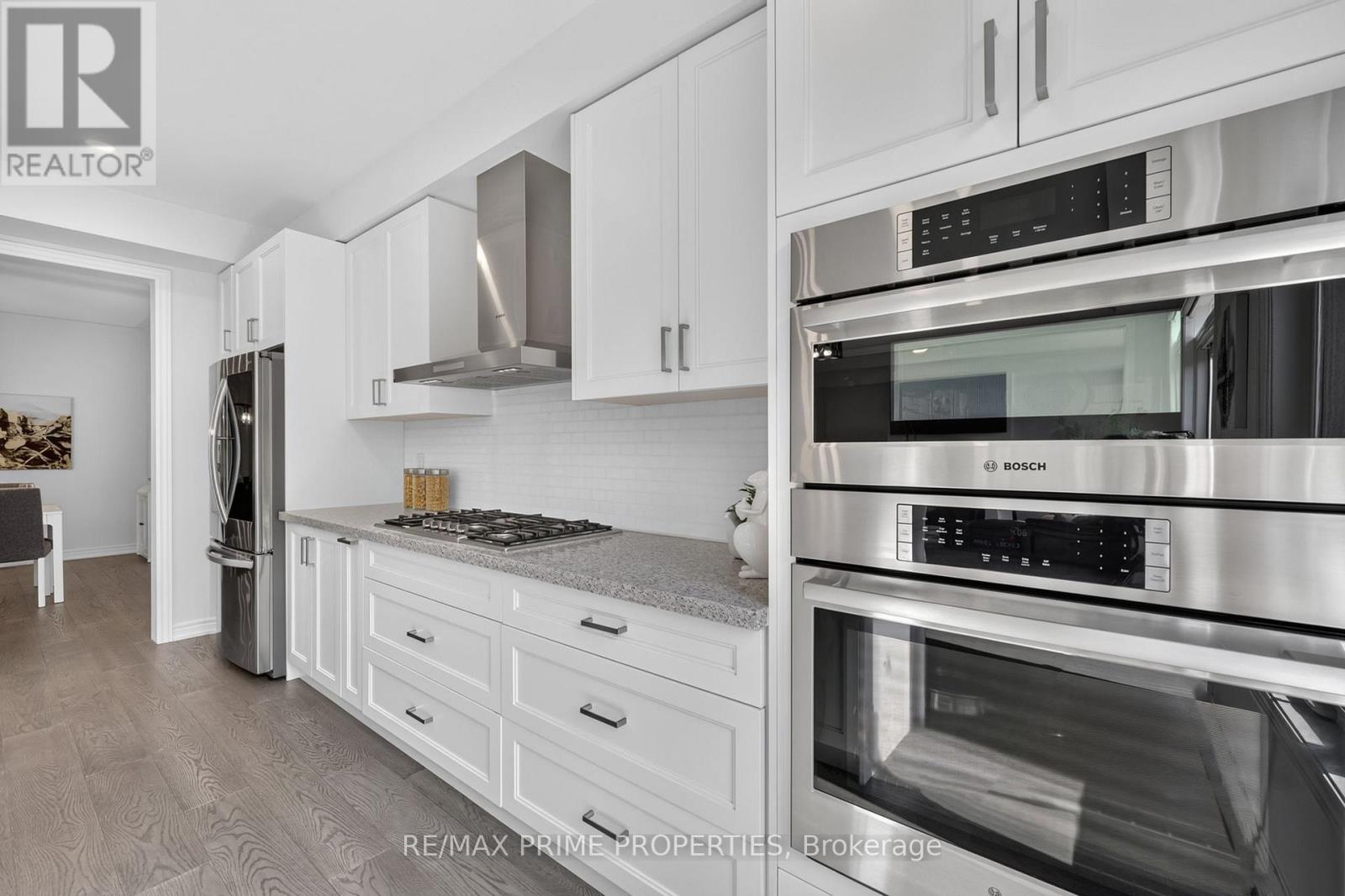 28 FREDERICK TAYLOR WAY - Image 18