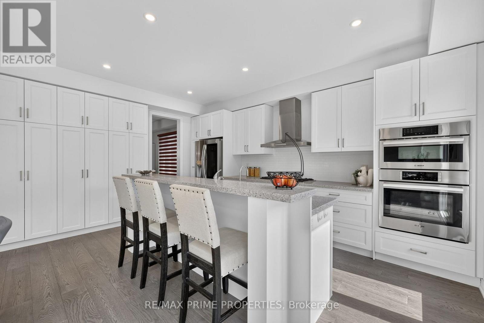 28 FREDERICK TAYLOR WAY - Image 28