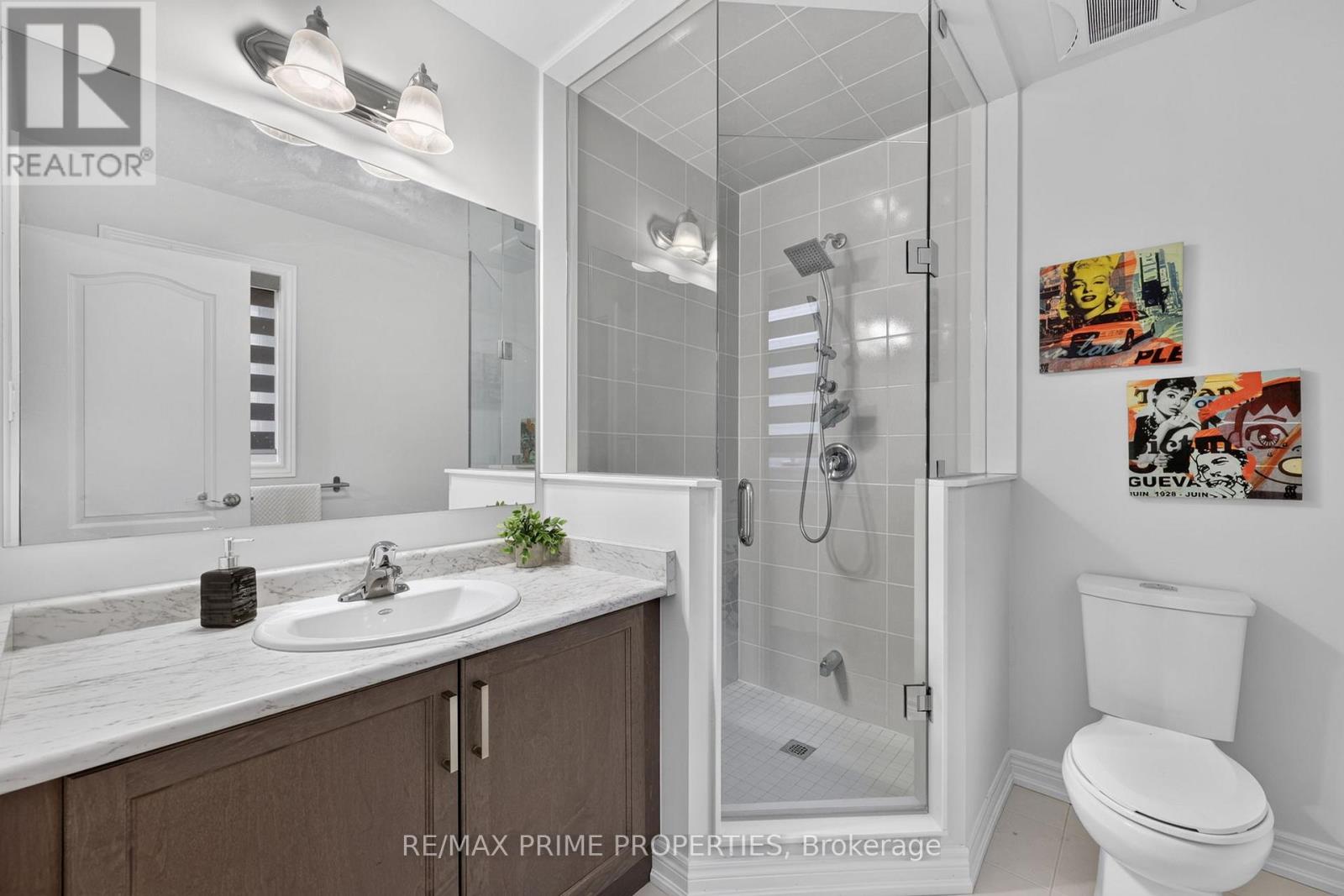 28 FREDERICK TAYLOR WAY - Image 30