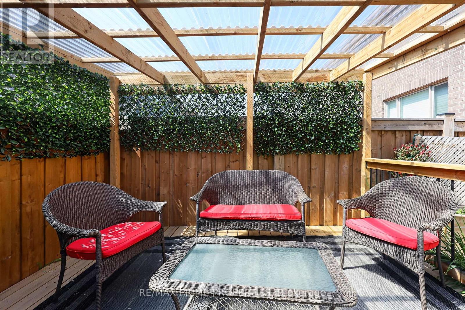 28 FREDERICK TAYLOR WAY - Image 38