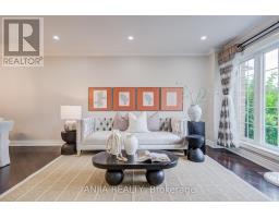 Eating area - 4 Townley Avenue, Markham, ON L3S1C9 Photo 6