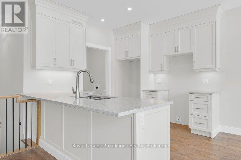 8 DUNMOR STREET - Image 16