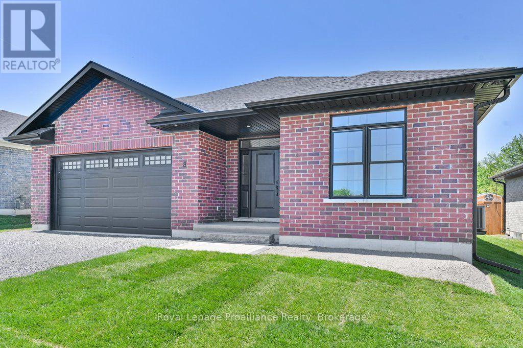 8 DUNMOR STREET, Stirling-Rawdon (Stirling Ward) — photo 3