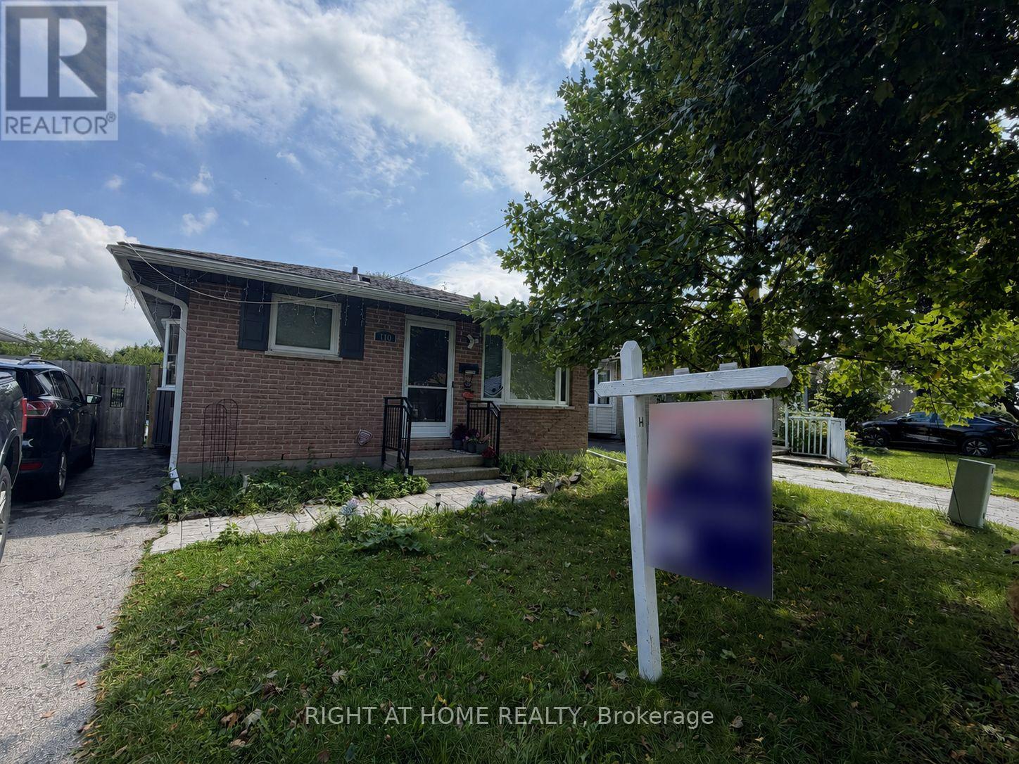 110 MURIEL CRESCENT, London South (South X) — photo 1