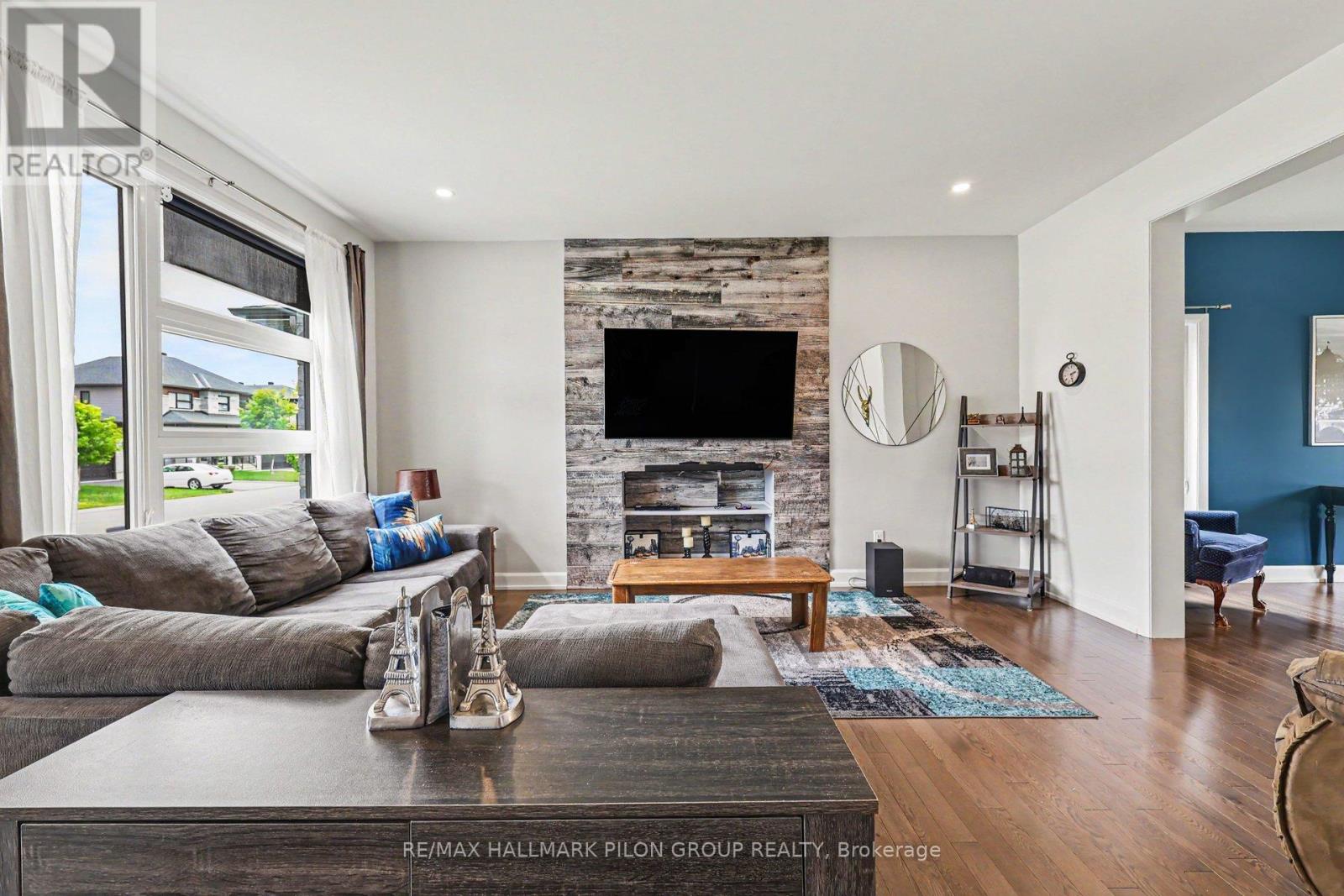 47 NANCY STREET, Russell — photo 9