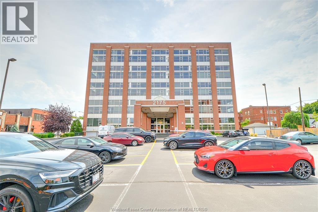 2175 WYANDOTTE STREET East Unit# 105, Windsor — photo 2
