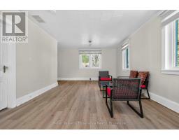239 Oak Street, Clearview, ON L0M1S0 Photo 10