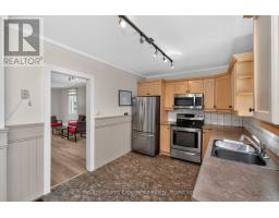 239 Oak Street, Clearview, ON L0M1S0 Photo 15