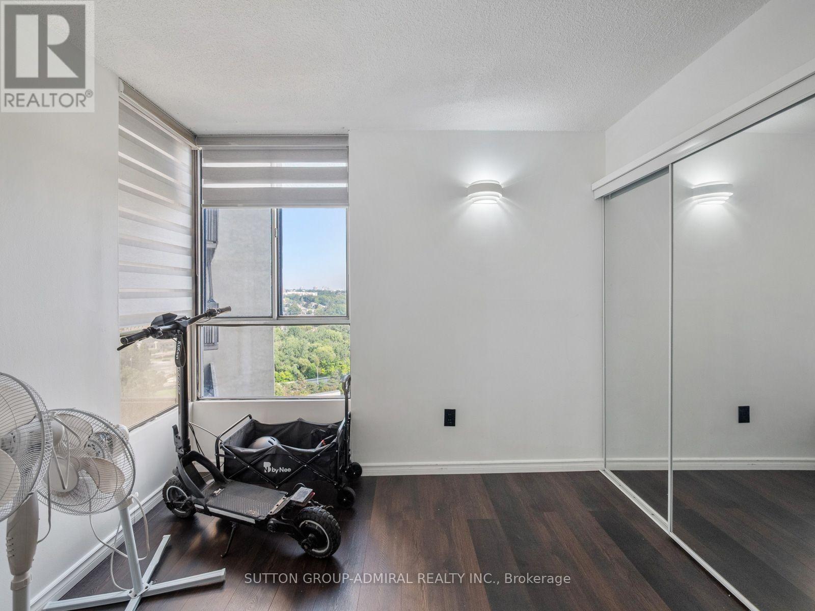 #1811 10 MARTHA EATON WAY - Image 33