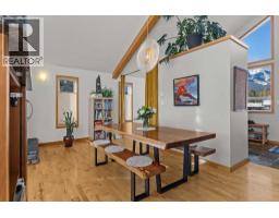 Primary Bedroom - 1712 11th Avenue, Canmore, AB T1W1V2 Photo 10