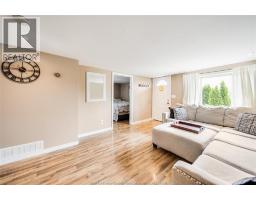 Living room - 518 Arquette Avenue, Mcgregor, ON N0R1J0 Photo 7