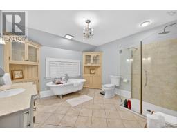 15 Whitney Avenue, Sydney, NS B1P4Z6 Photo 31