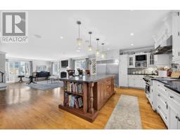15 Whitney Avenue, Sydney, NS B1P4Z6 Photo 14