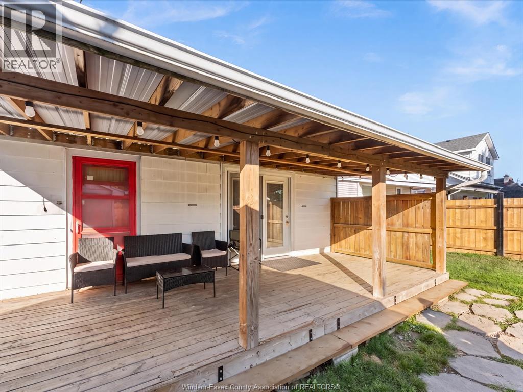 1540 ST. LUKE ROAD - 20