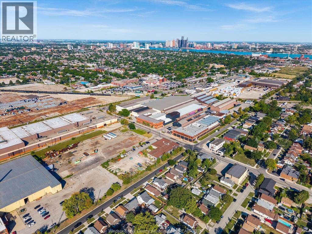 1540 ST. LUKE ROAD - 28
