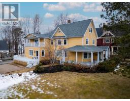 15 Whitney Avenue, Sydney, NS B1P4Z6 Photo 46