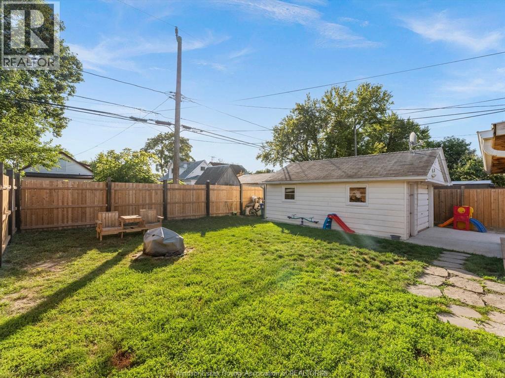 1540 ST. LUKE ROAD - 22