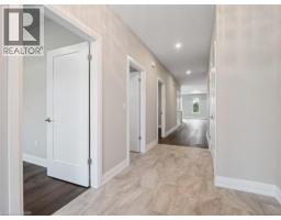 Family room - 149 Willowbrook Drive, Welland, ON L3C0G2 Photo 6