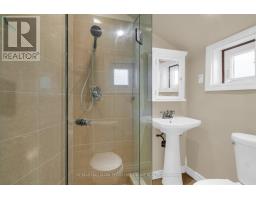 621 Lydia Street, Newmarket, ON L3Y1M4 Photo 13