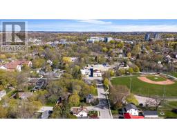 621 Lydia Street, Newmarket, ON L3Y1M4 Photo 16