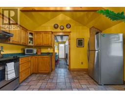 621 Lydia Street, Newmarket, ON L3Y1M4 Photo 8