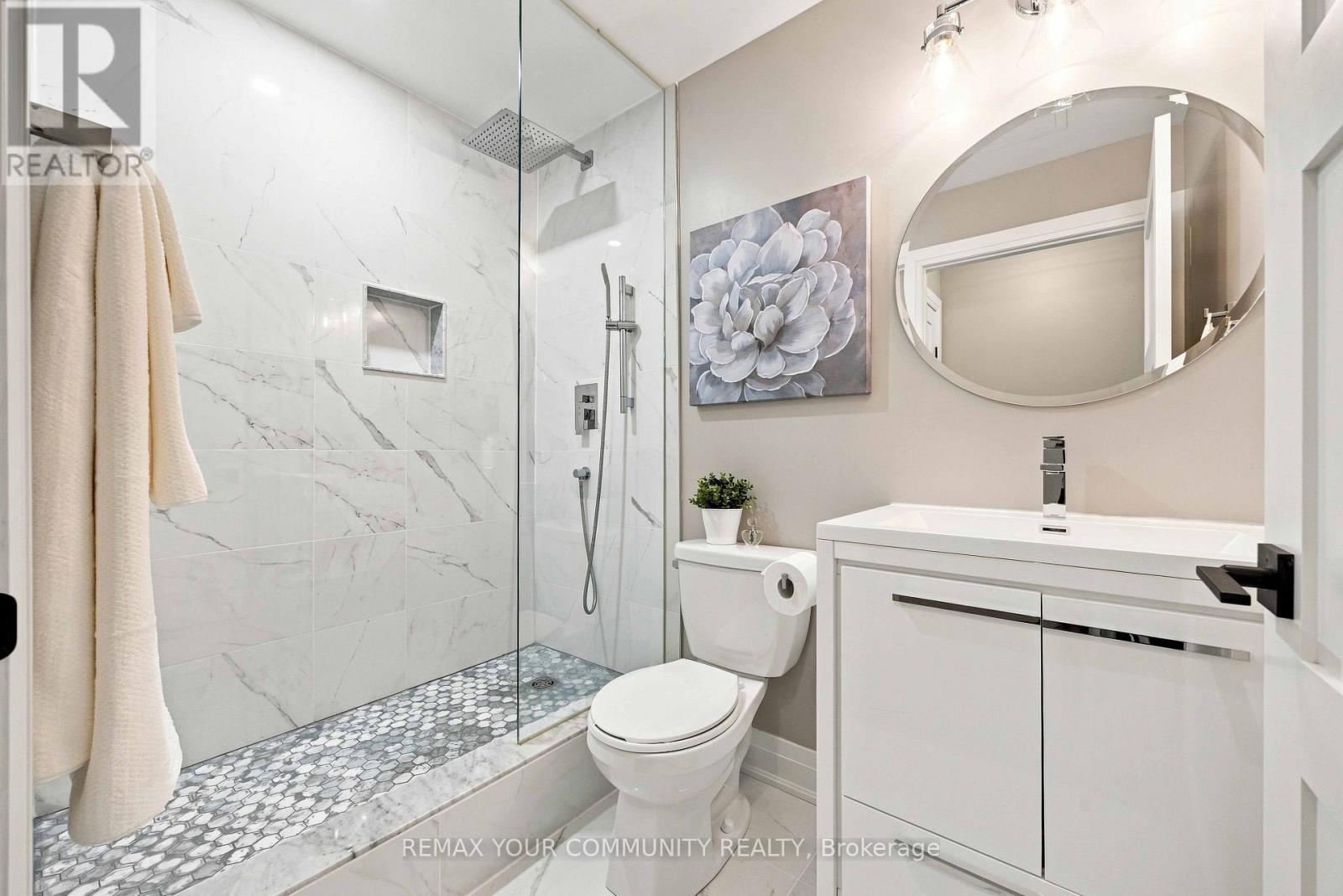#238 555 WILLIAM GRAHAM DRIVE - Image 25