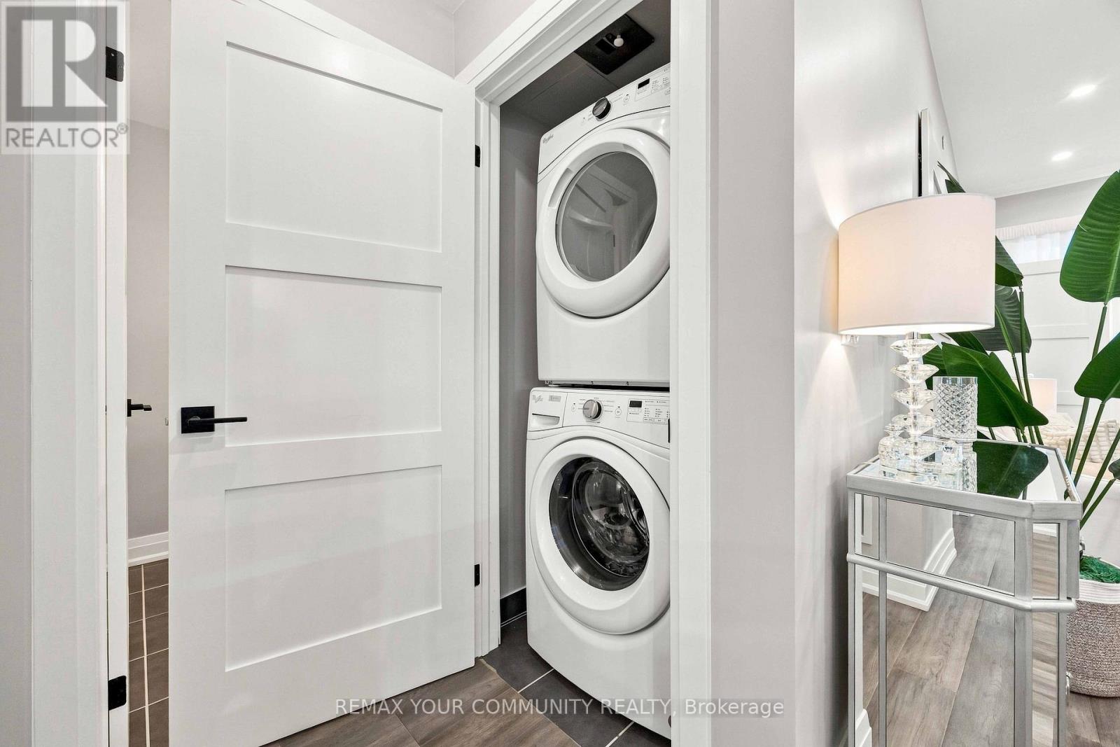 #238 555 WILLIAM GRAHAM DRIVE - Image 26