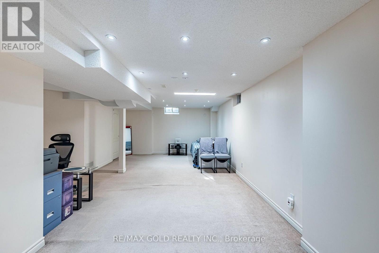 23 ASHMERE ROAD - 40