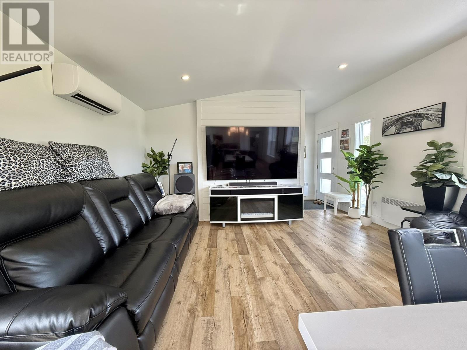 858 Crooked Creek Road - Image 26