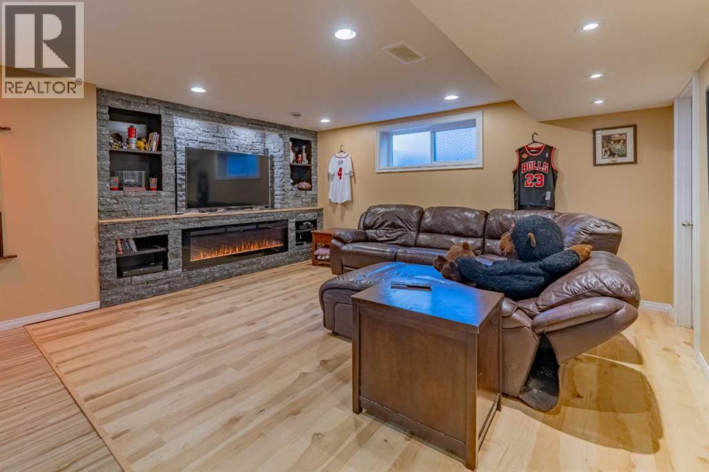 142 West Pointe Circle - Image 5