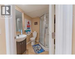 142 West Pointe Circle - photo 26