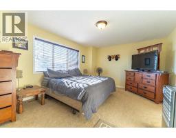 142 West Pointe Circle - photo 31