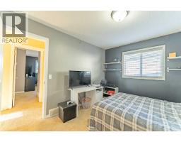 142 West Pointe Circle - photo 38