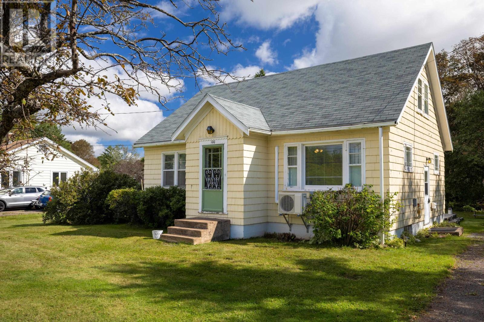 100 Mount Edward Road, Charlottetown — photo 2