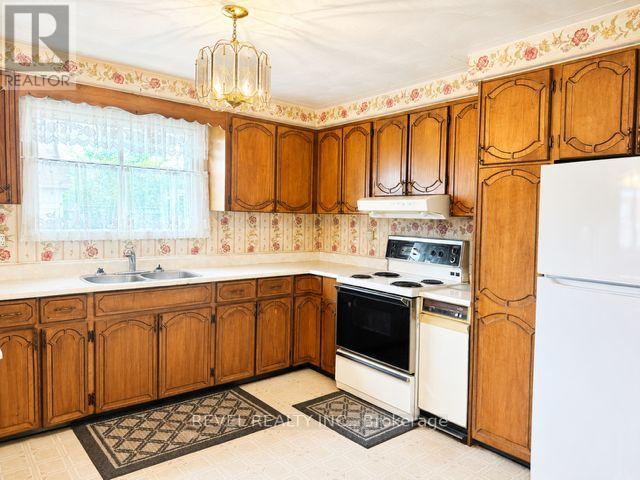 205 JUBILEE AVENUE W, Timmins (TM - TNW - Algonquin to Jubilee) — photo 5