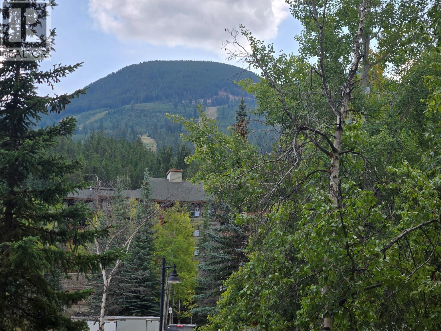 #201B 2070 SUMMIT Drive - 2