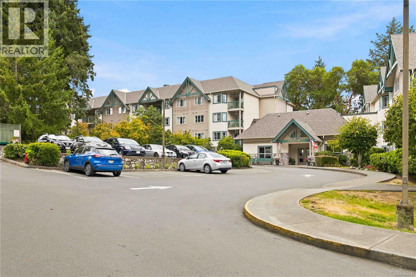 304 290 Island Highway, View Royal
