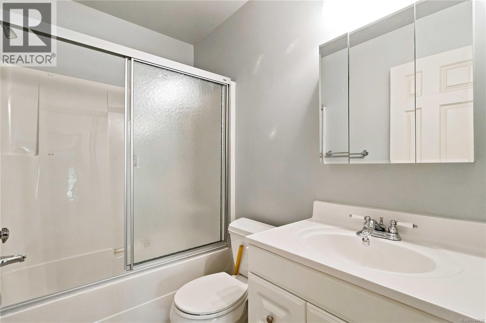 304 290 Island Highway, View Royal
